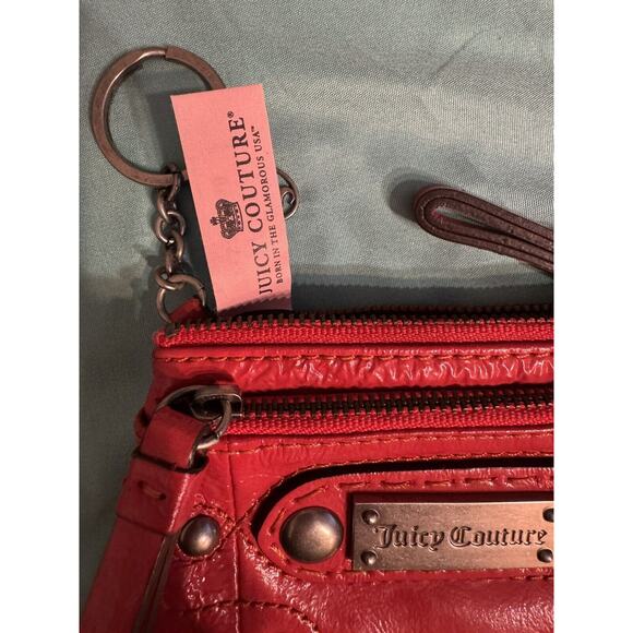 Juicy Couture 100% Leather Coin Purse Wallet Keychain Change Pouch Patent Red - Picture 2 of 5